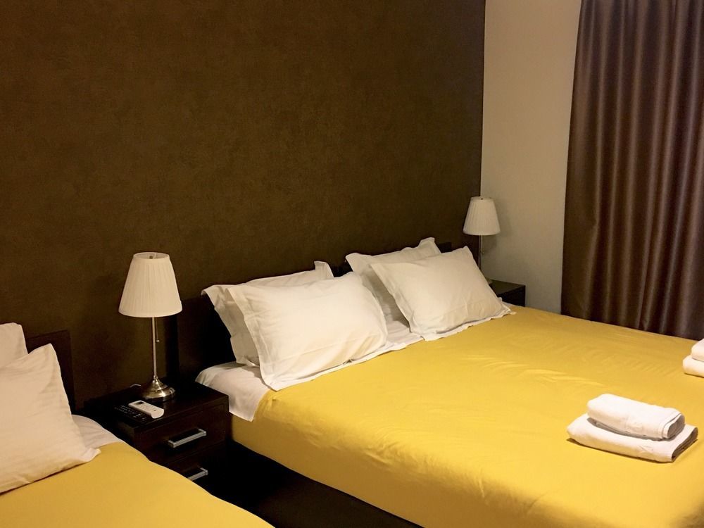 Mc Queen & Aparthotel