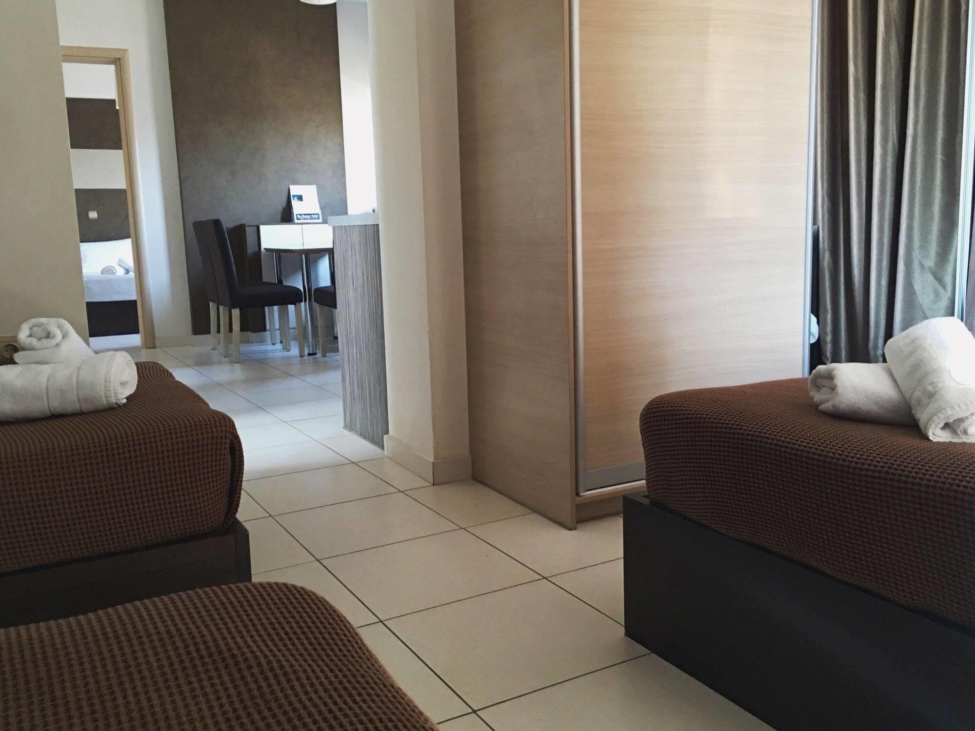 Mc Queen & Aparthotel 3*